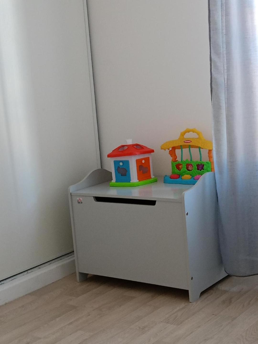 Superbe Appartement ,Proche De Paris, Dans Residence Privee , Ideal Familles, Parking Et Wifi Gratuits! ! ! Vitry-sur-Seine Eksteriør billede