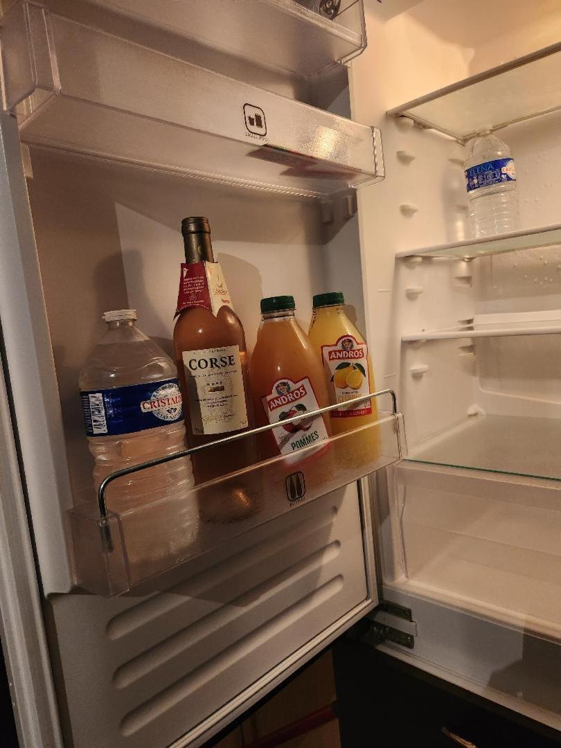 Superbe Appartement ,Proche De Paris, Dans Residence Privee , Ideal Familles, Parking Et Wifi Gratuits! ! ! Vitry-sur-Seine Eksteriør billede
